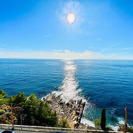 Suite Sunset 18 - Fronte Mare Sanremo Luaran gambar