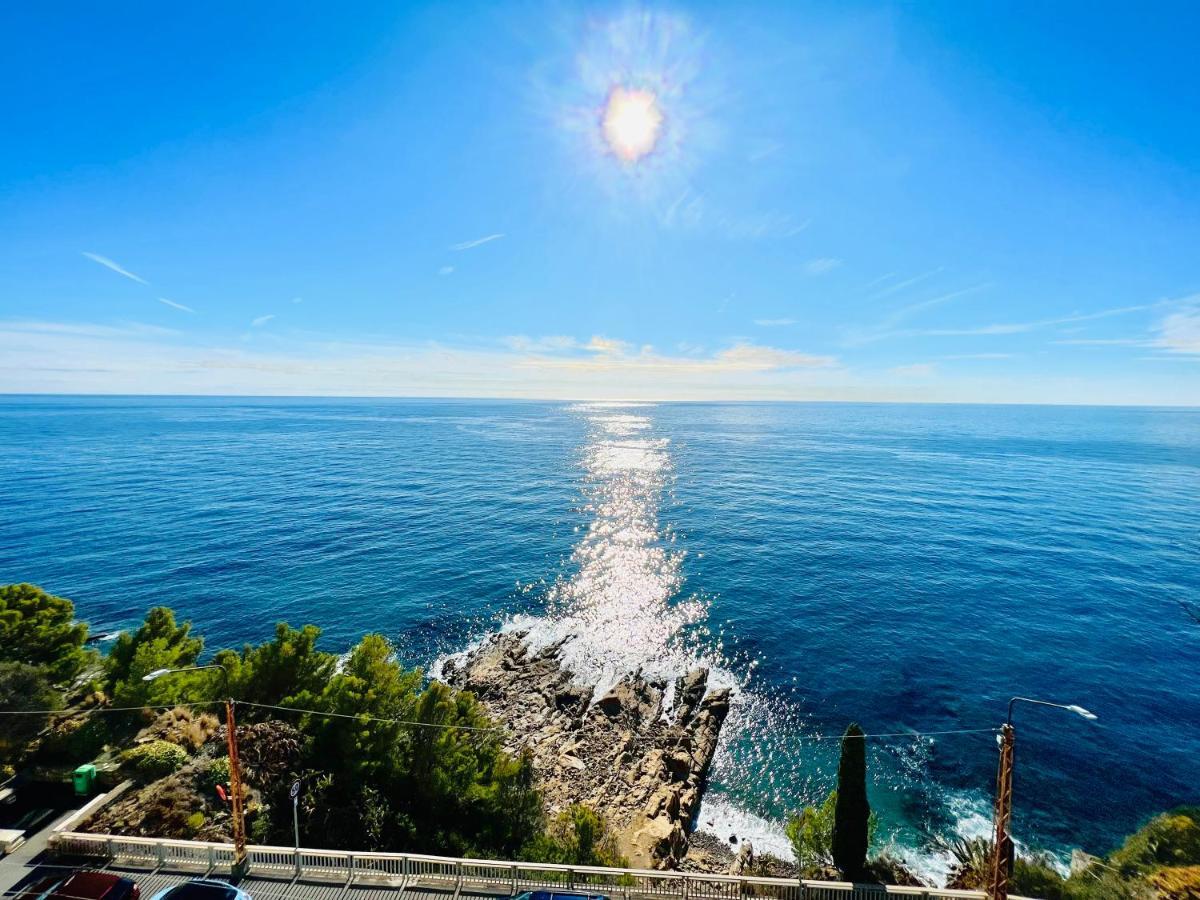 Suite Sunset 18 - Fronte Mare Sanremo Luaran gambar