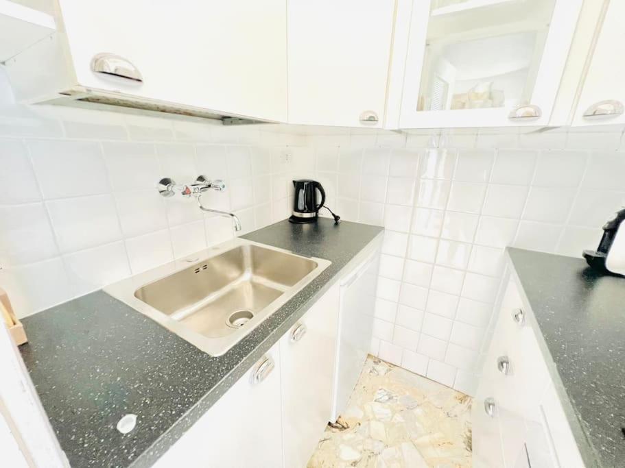 Suite Sunset 18 - Fronte Mare Sanremo Luaran gambar
